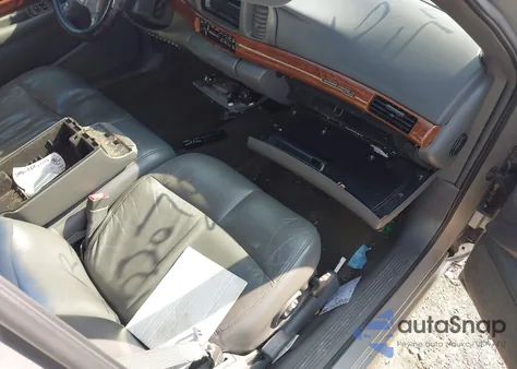 2004 Buick Lesabre Custom z USA, uszkodzony, nr VIN 1G4HP52K54U220416